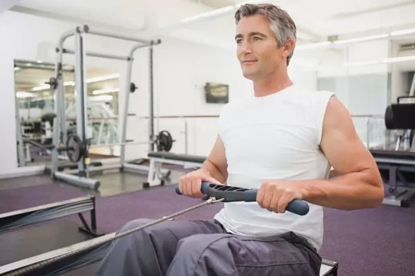 how to avoid back pain when rowing