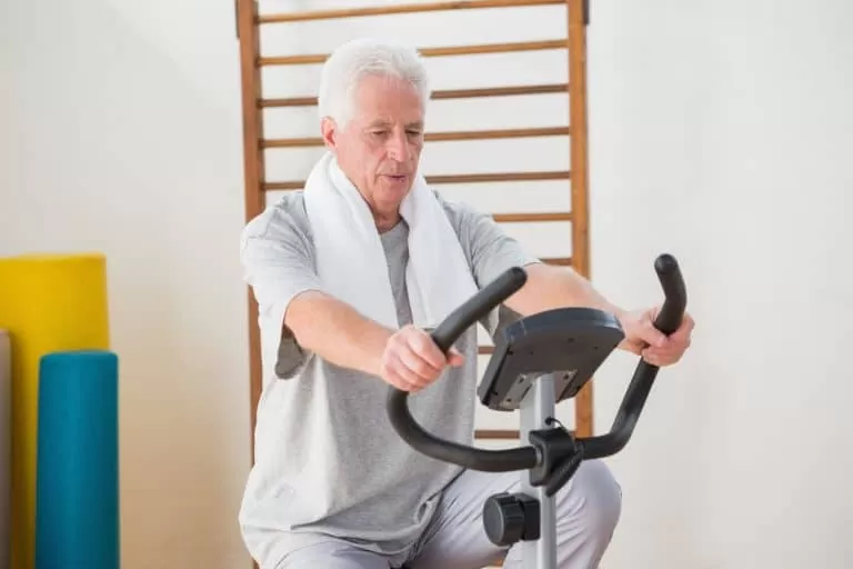  Rowing machine workout for seniors 