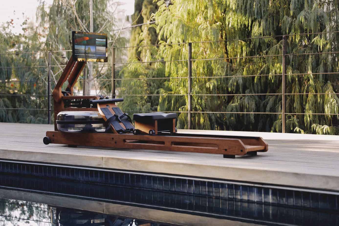 Ergatta outside on wooden deck by pool