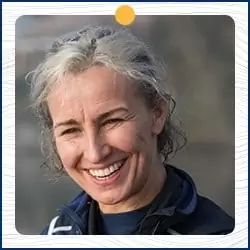 Rebecca Caroe Authro Bio Picture - www.rowingcrazy.com