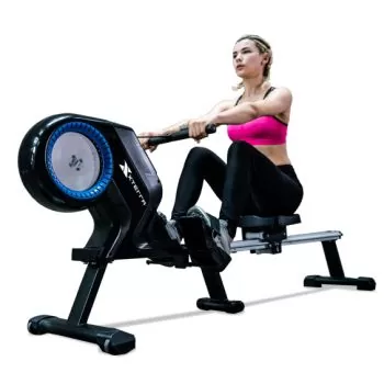 woman using the Xterra fitness water rower