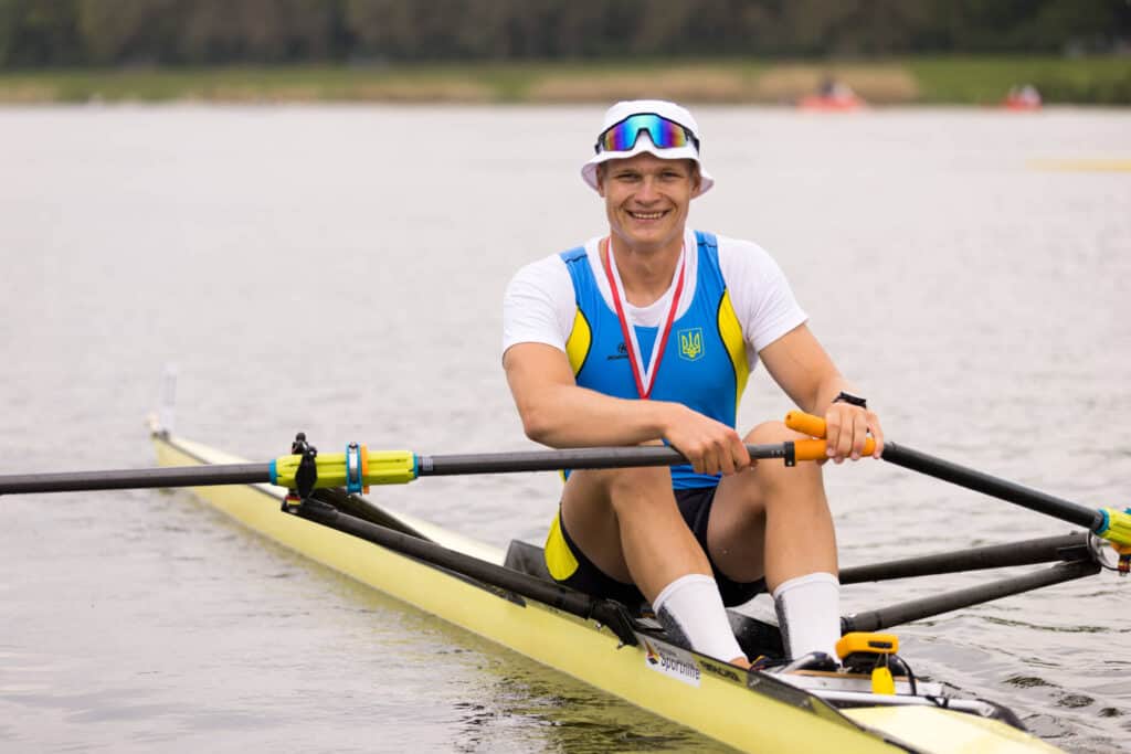 Rowing Height Requirements Can Shorter Athletes Succeed?