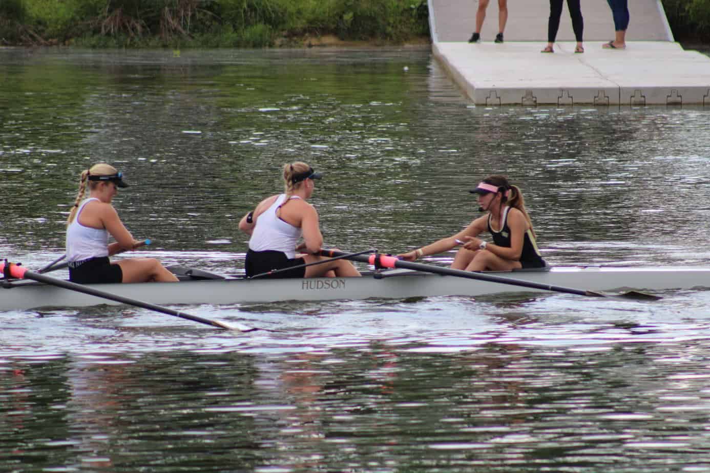 women rowing team in training 